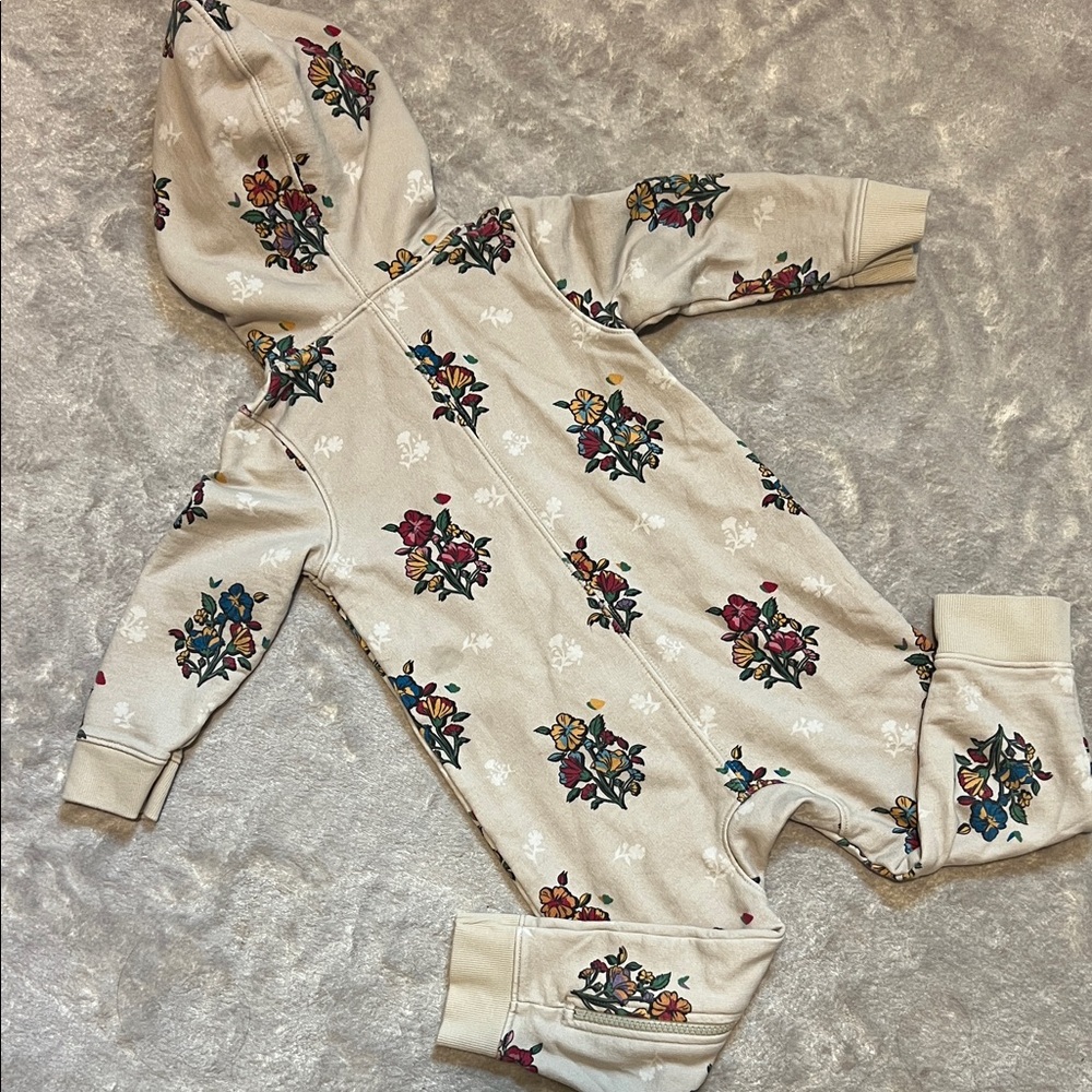 Kith RT: $70 Floral Cream Kids One Piece Coverall size 12-18 months - Picture 4 of 4